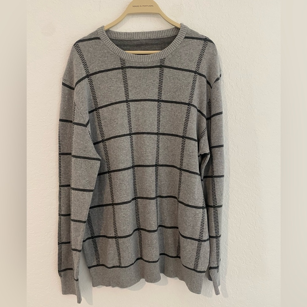 Gray Checkered Sweater